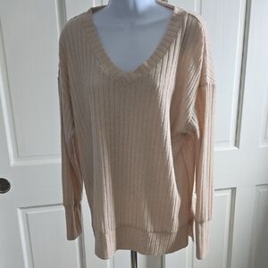 Women's V-Neck Ribbed Sweater - Cream